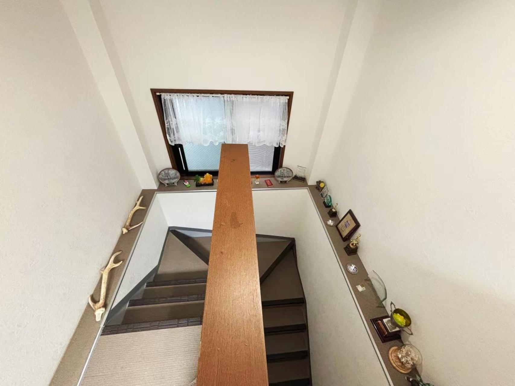 Apartment 花乃郷 本郷 *